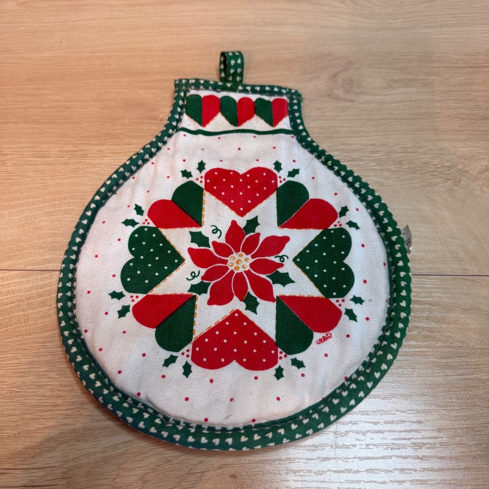 VTG B&D Christmas Poinsettia Hearts Ornament Quilted Potholder Green Red White